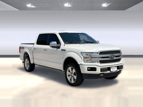 Used 2018 Ford F150 Platinum w/ Equipment Group 701A Luxury AWD/4WD image 7