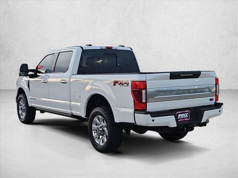 Used 2020 Ford F250 Platinum w/ FX4 Off-Road Package AWD/4WD image 8