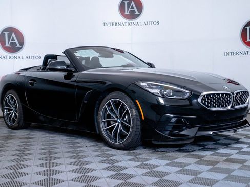 Used 2021 BMW Z4 sDrive30i w/ Premium Package RWD image 1