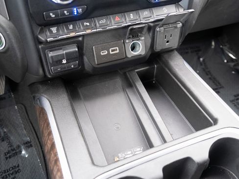 Used 2020 GMC Sierra 3500 Denali image 5