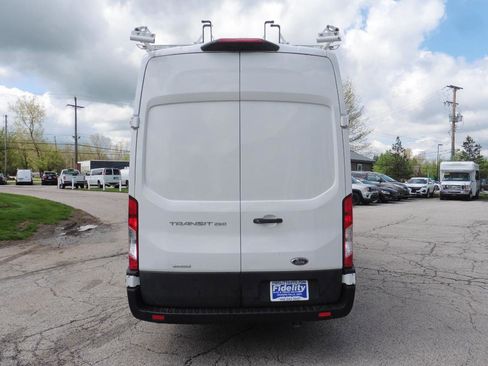 Used 2022 Ford Transit 250 148 High Roof Extended RWD image 18