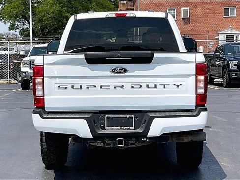 Certified 2022 Ford F250 XLT AWD/4WD image 3
