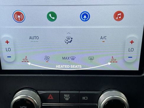 Used 2022 Ford Edge ST image 14