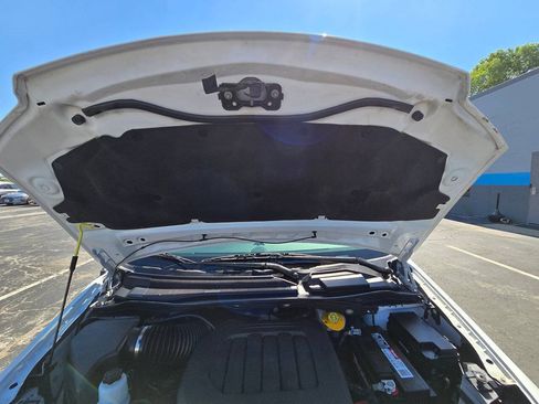 Used 2019 Dodge Grand Caravan SXT FWD image 31
