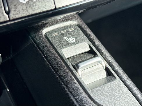 Used 2025 Kia Telluride S image 22