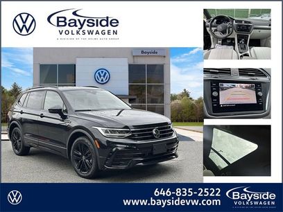 Certified 2022 Volkswagen Tiguan SE R-Line