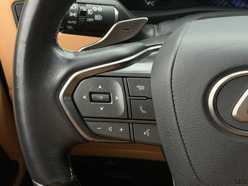Used 2023 Lexus LX 600 4WD w/ Accessory Package (Z1) image 14