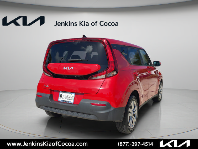 Used 2022 Kia Soul LX FWD image 5