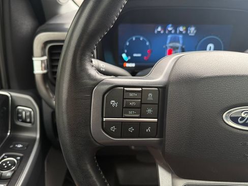 Used 2023 Ford F350 Lariat w/ Lariat Ultimate Package AWD/4WD image 34