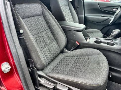 Used 2023 Chevrolet Equinox LT FWD image 26