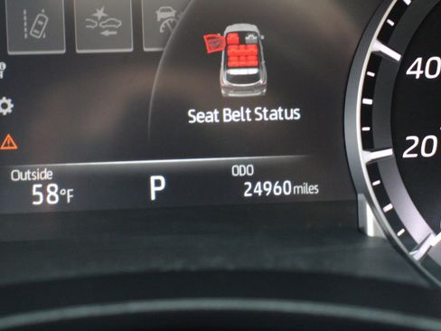 Certified 2023 Toyota Highlander LE image 30