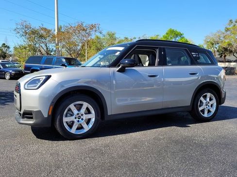 New 2025 MINI Cooper Countryman S image 3