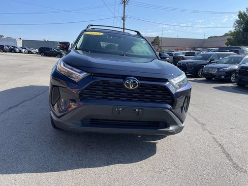 Used 2023 Toyota RAV4 XLE w/ XLE Grade Weather Package AWD/4WD image 5