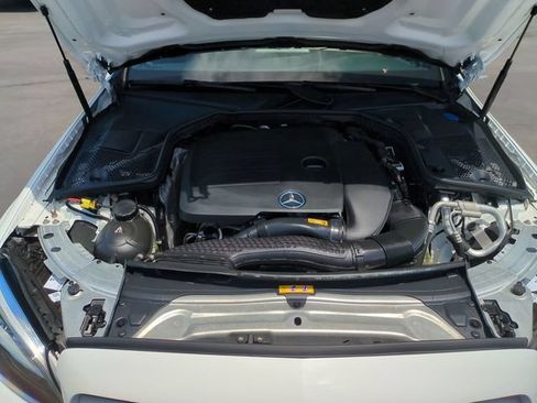 Used 2021 Mercedes-Benz C 300 Sedan image 31