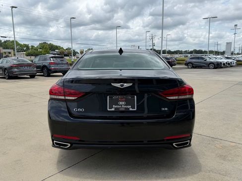 Used 2017 Genesis G80 3.8 w/ Option Group 02 RWD image 8