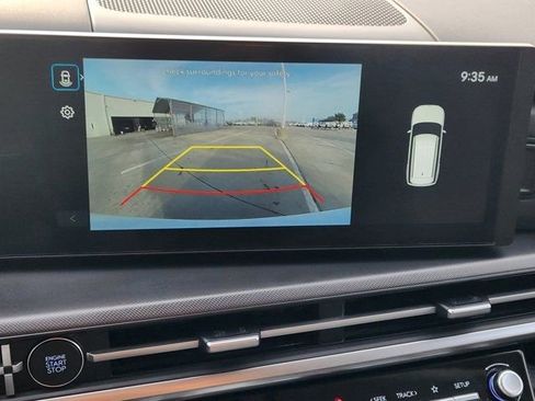 Used 2025 Hyundai Santa Fe SEL image 6