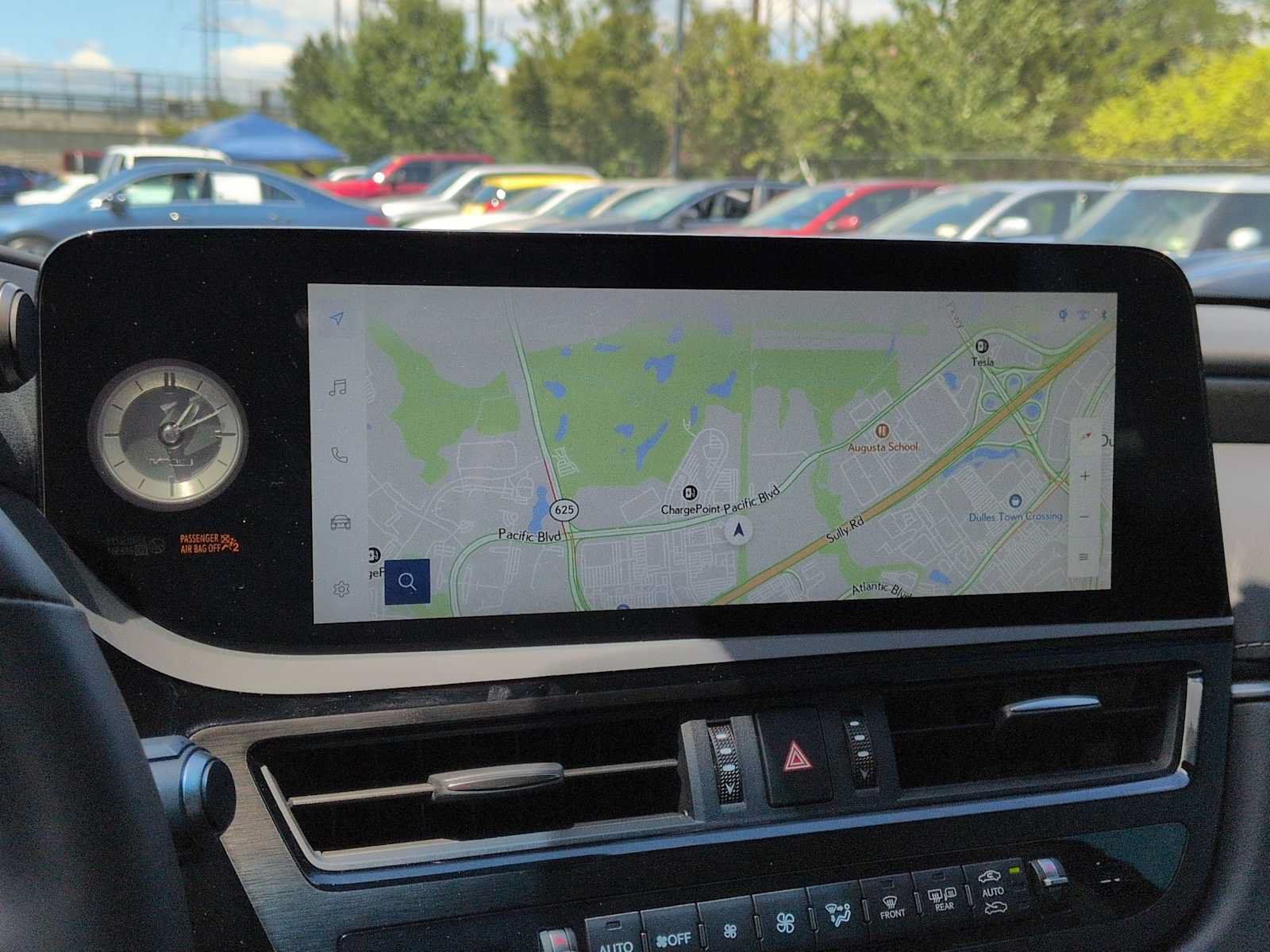 Used 2024 Lexus ES 350 w/ Premium Package FWD image 31