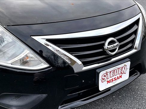 Used 2017 Nissan Versa S Plus image 30