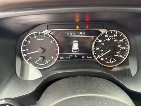 Used 2023 Nissan Rogue S AWD/4WD image 8