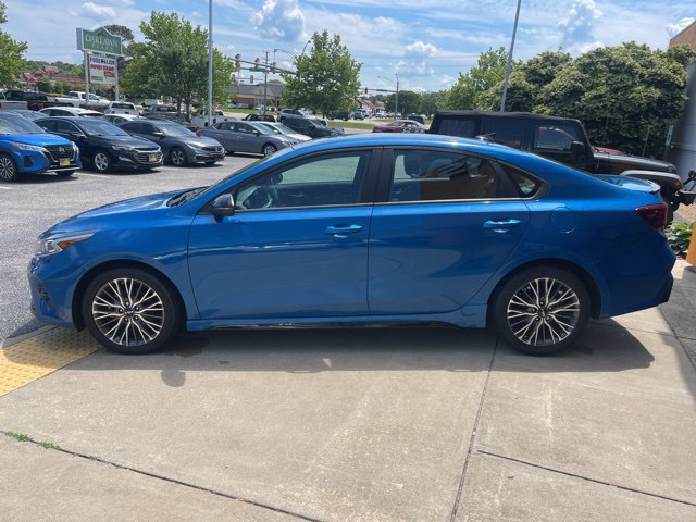 Used 2023 Kia Forte GT-Line w/ GT-Line Technology Package FWD image 7