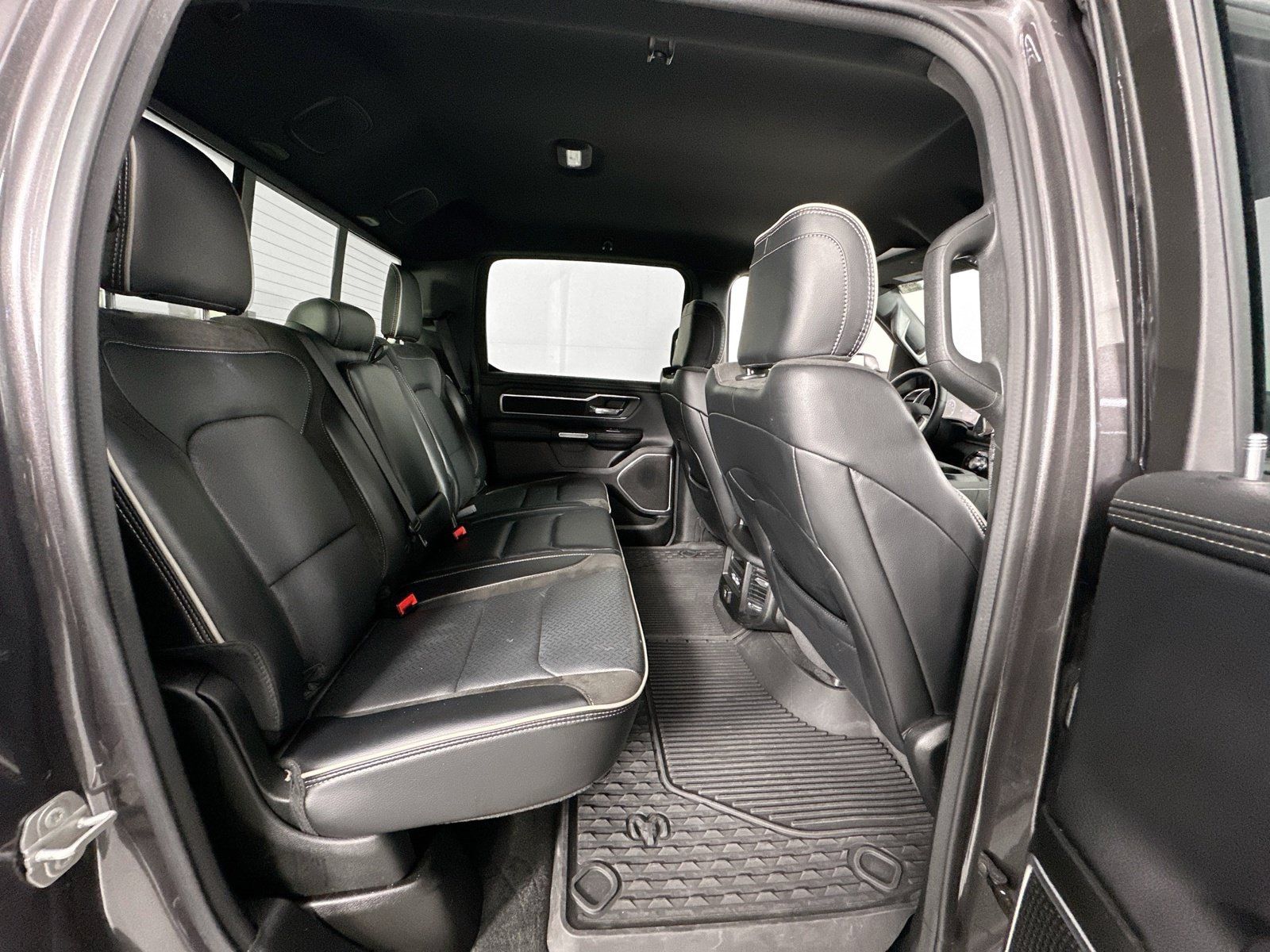 Used 2023 RAM 1500 Laramie AWD/4WD image 26