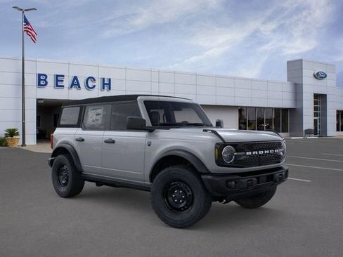 New 2026 Ford Bronco Big Bend w/ Black Diamond Package image 7