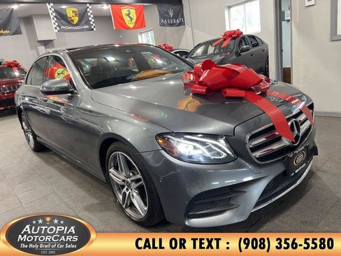 Used 2018 Mercedes-Benz E 400 4MATIC Sedan image 38