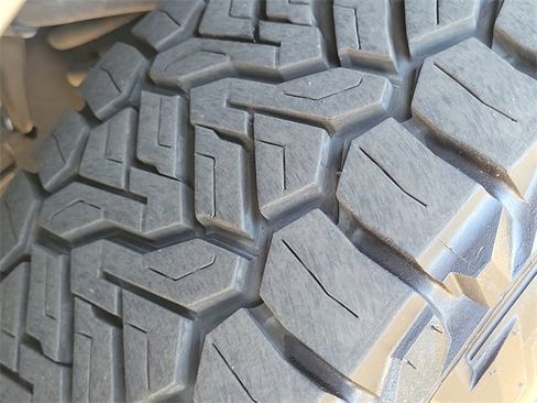 Certified 2021 Ford F150 Platinum w/ Equipment Group 701A High image 34