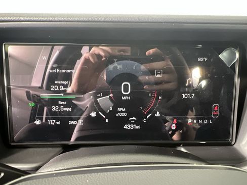 Certified 2026 GMC Terrain AT4 AWD/4WD image 13