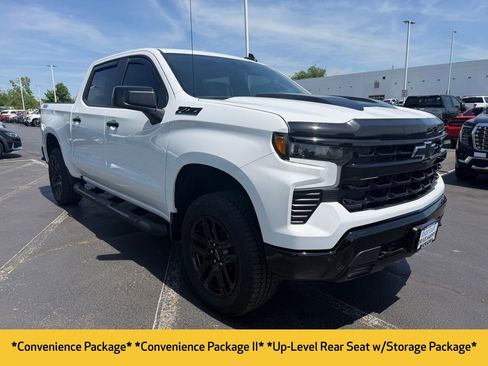 Used 2025 Chevrolet Silverado 1500 LT Trail Boss w/ Convenience Package II AWD/4WD image 5