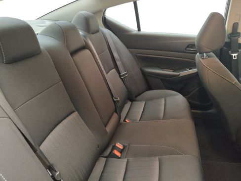Used 2024 Nissan Altima 2.5 S FWD image 19