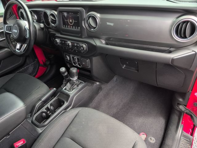 Used 2021 Jeep Wrangler Unlimited Sahara w/ Cold Weather Group AWD/4WD image 20