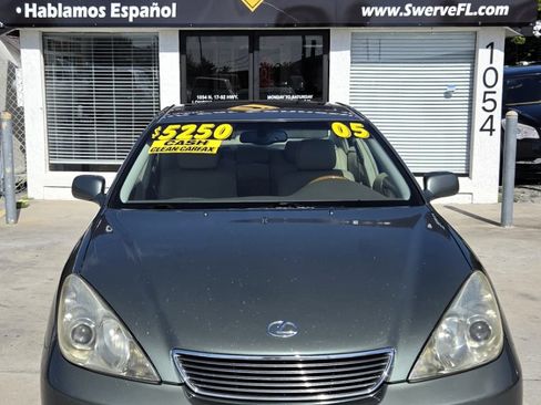 Used 2005 Lexus ES 330 FWD image 3