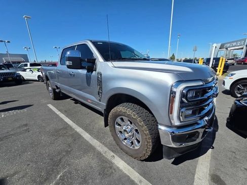 Used 2024 Ford F350 Lariat w/ Lariat Ultimate Package AWD/4WD image 2