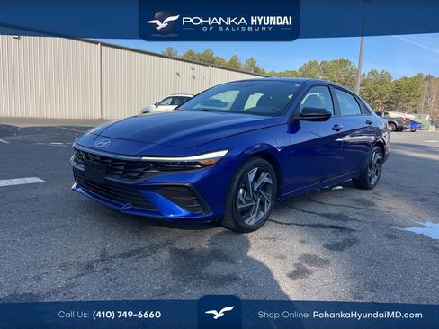 Certified 2025 Hyundai Elantra Sport image 1