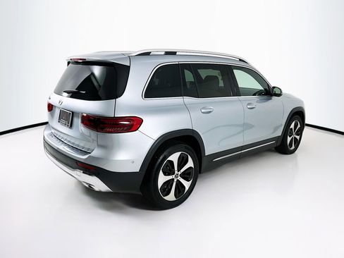 Used 2024 Mercedes-Benz GLB 250 image 8