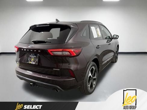 Used 2023 Ford Escape ST-Line Select w/ Tech Pack #2 AWD/4WD image 7