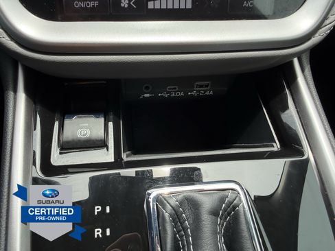 Certified 2025 Subaru Outback Limited AWD/4WD image 30