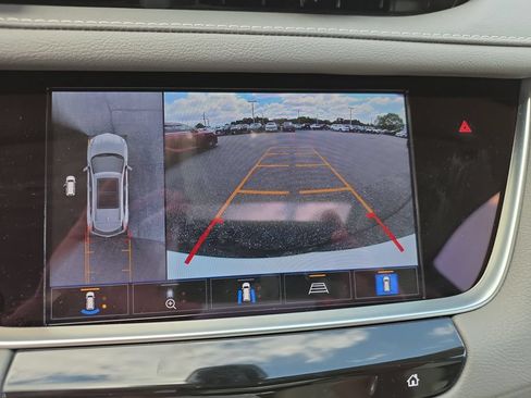 Used 2024 Cadillac XT5 Premium Luxury w/ Technology Package AWD/4WD image 25