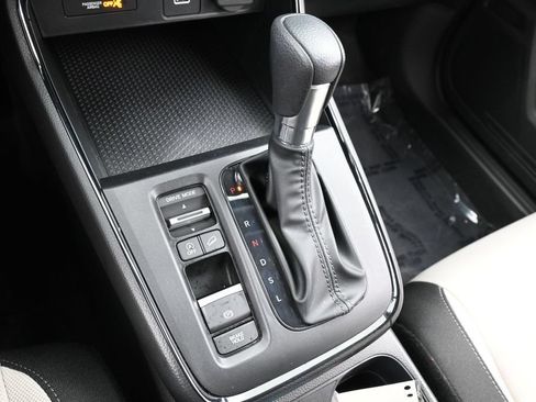 Used 2024 Honda CR-V LX image 17