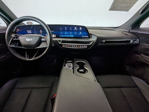 Used 2024 Cadillac Lyriq Sport image 66