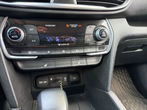 Used 2020 Hyundai Santa Fe SEL w/ Convenience + Premium Package image 28