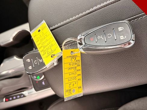 Used 2024 Chevrolet Blazer LT w/ Convenience Package image 29