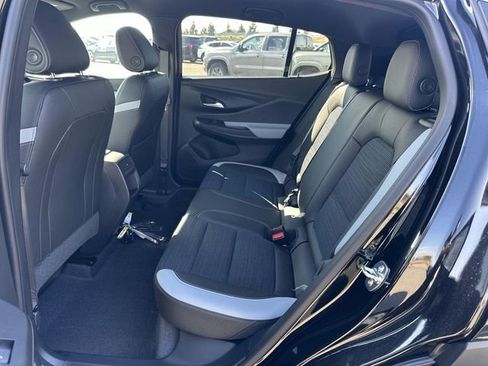 New 2025 Buick Envista Preferred image 22