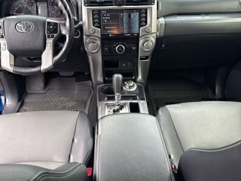 Certified 2024 Toyota 4Runner SR5 Premium w/ Moonroof Package AWD/4WD image 21