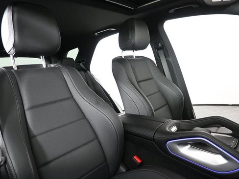 Certified 2025 Mercedes-Benz GLE 450 4MATIC image 22