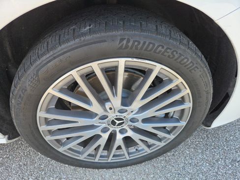 Certified 2025 Mercedes-Benz CLA 250 image 13