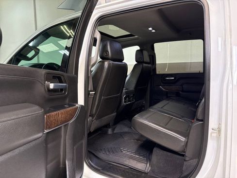 Used 2020 GMC Sierra 3500 Denali w/ Denali Ultimate Package image 37