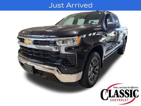 Used 2022 Chevrolet Silverado 1500 LT image 4