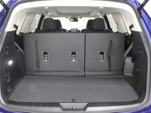 New 2026 Subaru Ascent Limited Bronze image 22